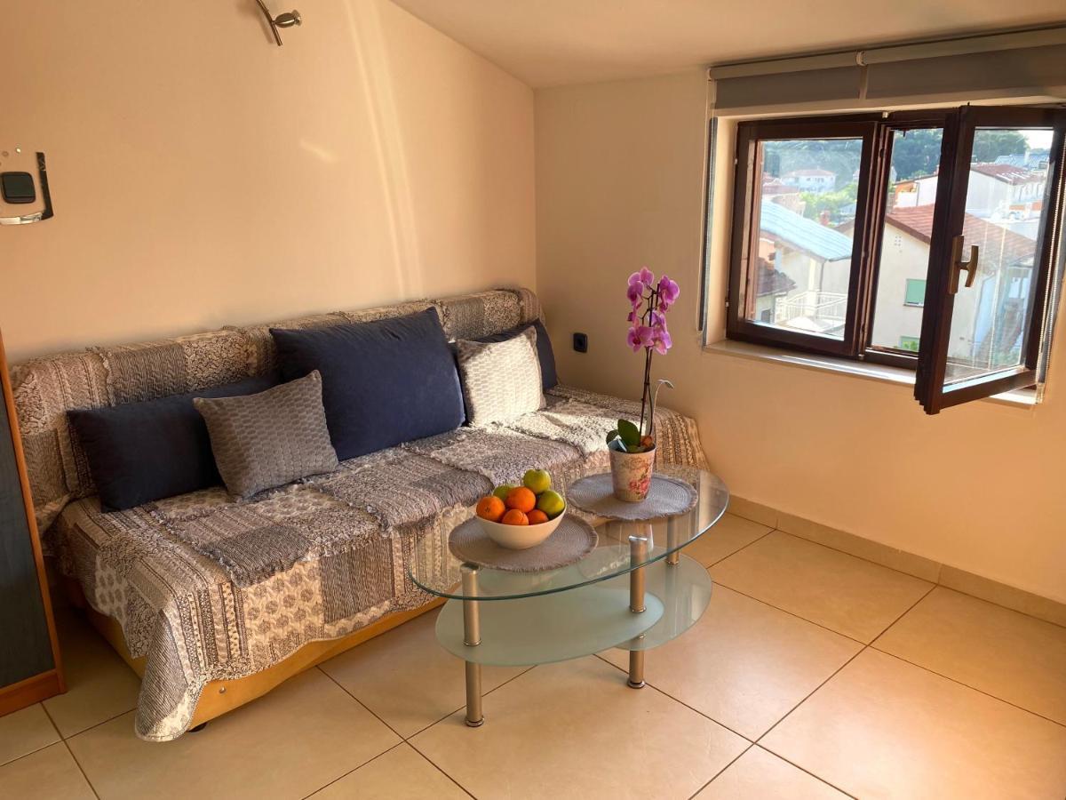 Apartments Mare Pula Exterior photo