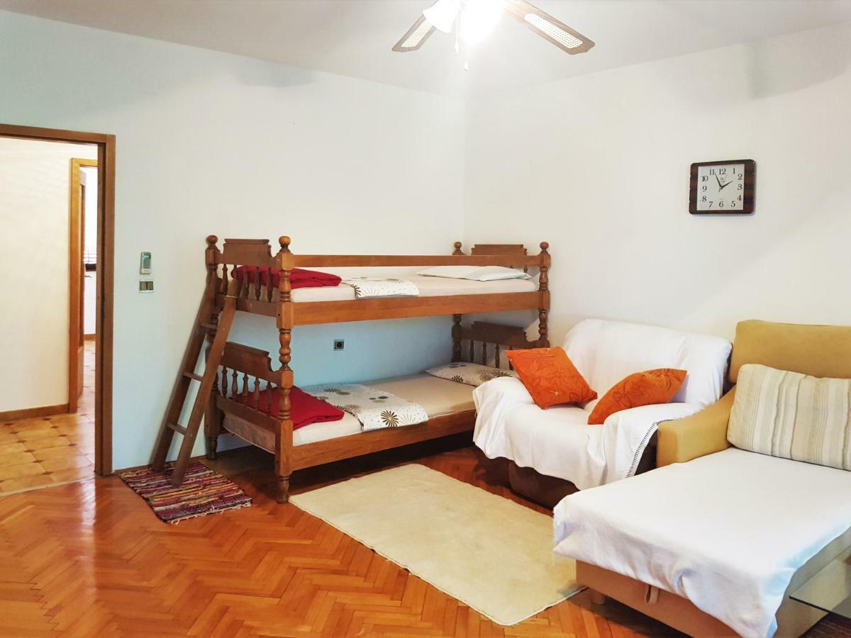 Apartments Mare Pula Exterior photo